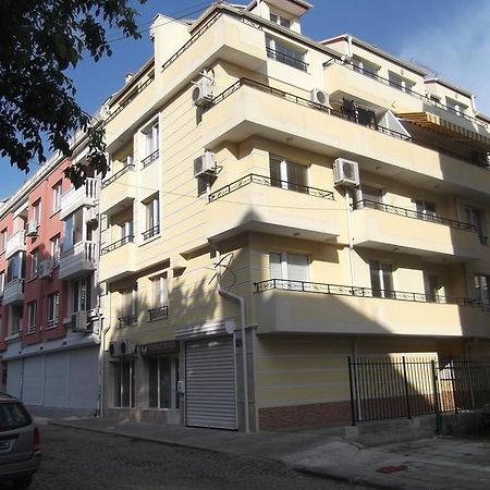 Apartment Sredna Gora Burgasz Kültér fotó