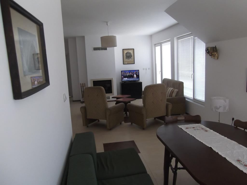 Apartment Sredna Gora Burgasz Kültér fotó